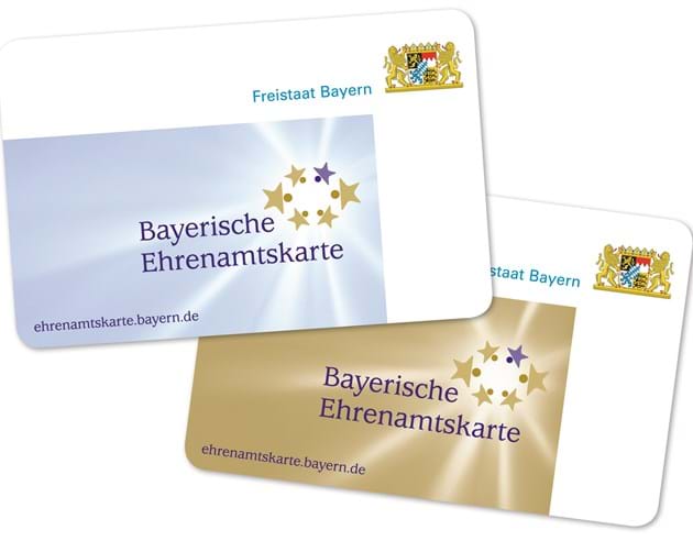 Die Bayerische Ehrenamtskarte in Blau und Gold