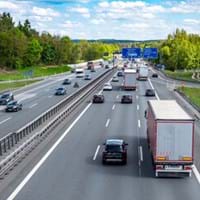 6-streifiger Ausbau A3.jpg