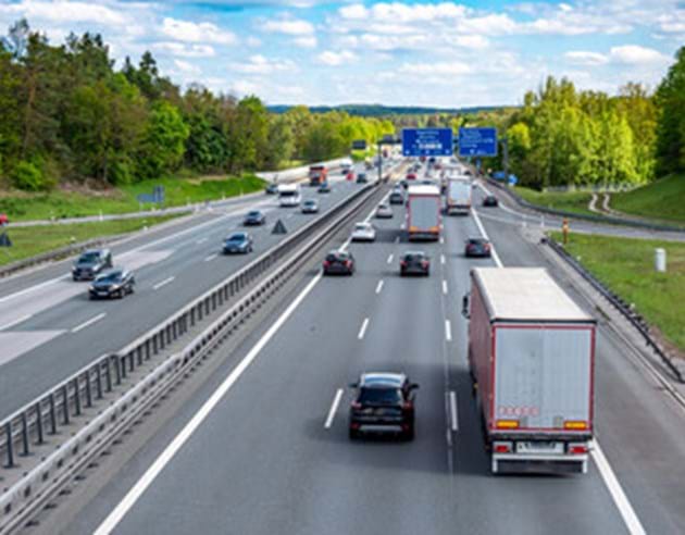 6-streifiger Ausbau A3.jpg