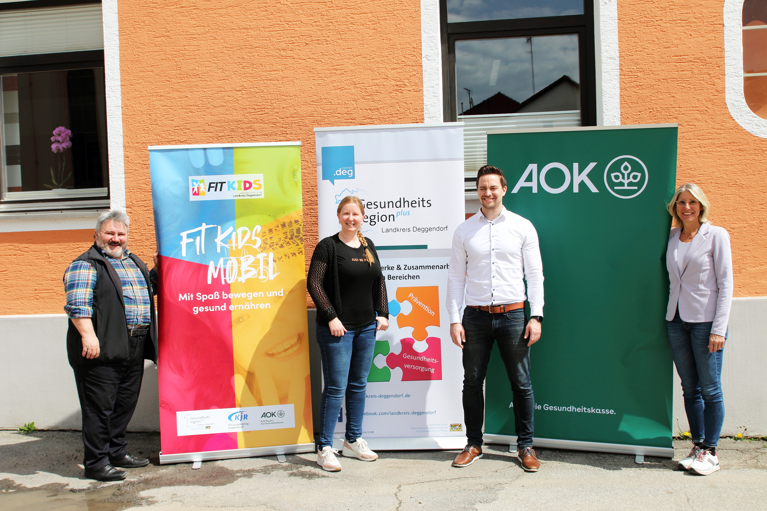 Fit Kids Mobil tourt durch Schöllnach