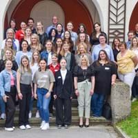 Gruppenfoto Schüler.jpg