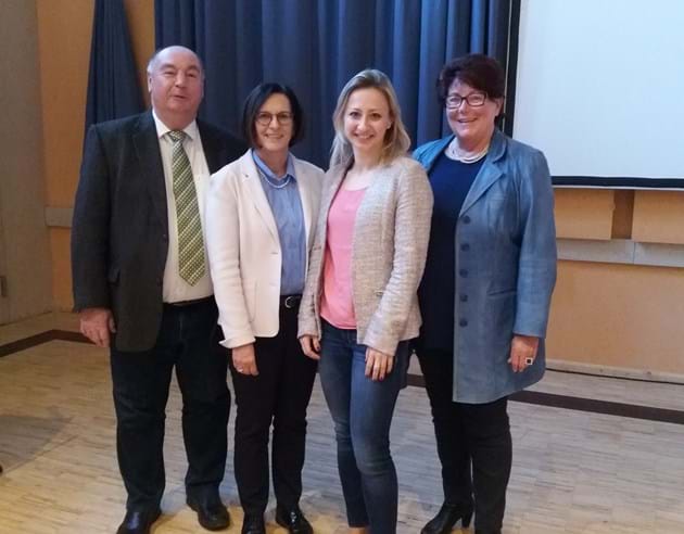 Von links: Josef Färber, Maria Haller, Erika Henger, Anna Eder