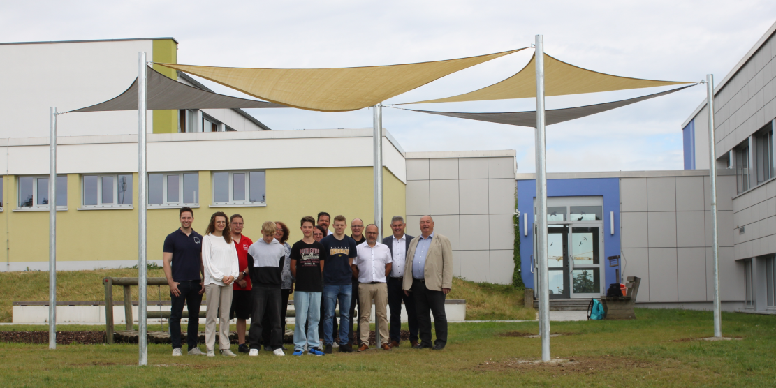 Sonnenschutzaktion MS Wallerfing, Quelle: PNP